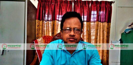 কটিয়াদীতে শিক্ষাক্ষেত্রে অবদানের জন্য একুশে স্মৃতি শান্তি সম্মাননা পেলেন বদিউল আলম