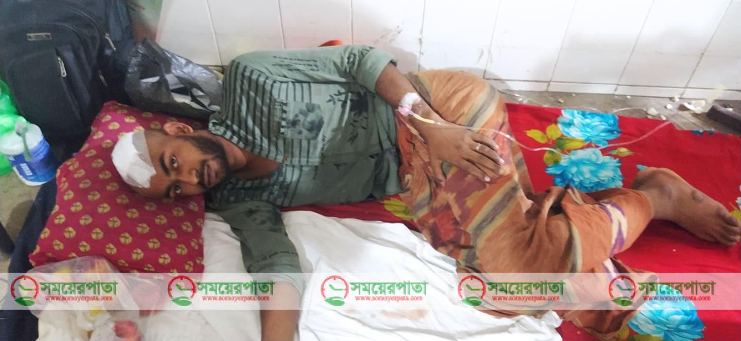 মেধাবী ছাত্র মাসুদের উপর হামলা