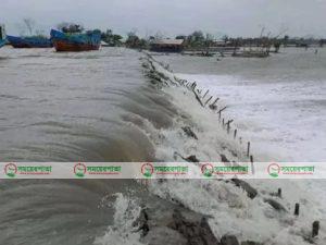 ইয়াসের প্রভাবে সাতক্ষীরার ৬ উপজেলার শতাধিক গ্রাম, চিংড়ী ঘের ও ফসলী ক্ষেত প্লাবিত