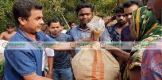 ক্ষতিগ্রস্তের পাশে হলি খান