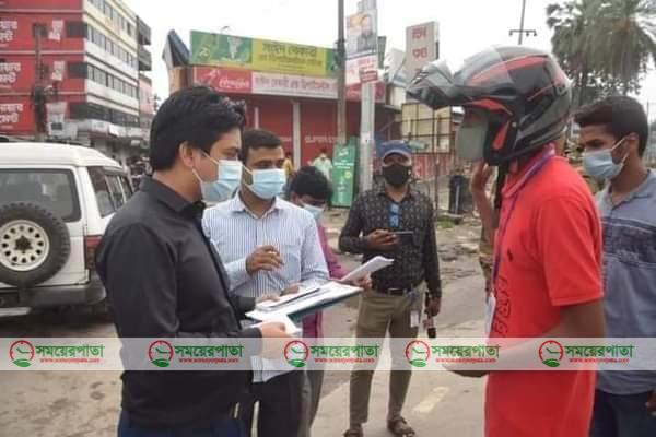 জরুরি প্রয়োজনে রক্ত দিতে ছুটে আসায় স্বেচ্ছাসেবক এর নামে মামলা।