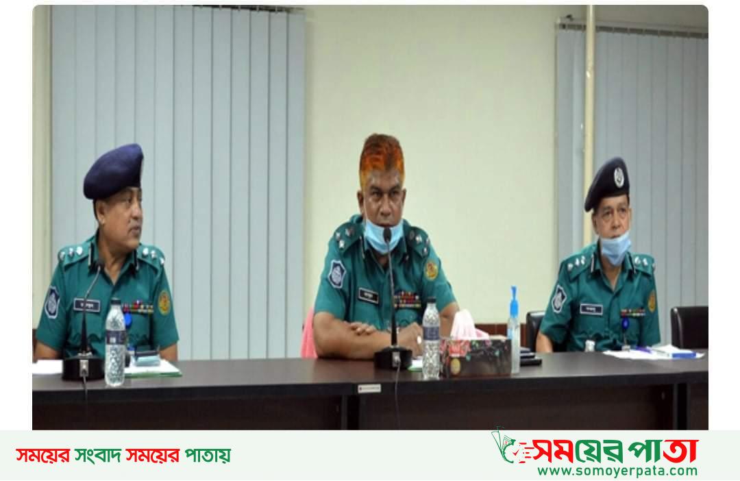 অস্ত্র মাদক জঙ্গি সংক্রান্ত মামলার তদন্ত দ্রুত শেষ করার নির্দেশ: কেএমপি কমিশনার