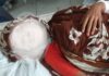 স্বামীর হত্যাকারীদের তান্ডবের ভয়ে আতঙ্কে দিন কাটাচ্ছেন স্ত্রী হাজেরা খাতুন। স্বামীর হত্যাকারীদের তান্ডবের ভয়ে আতঙ্কে দিন কাটাচ্ছেন স্ত্রী হাজেরা খাতুন।