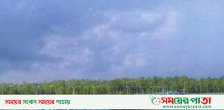 তিস্তা নদীর পনি বিপদসীমার উপর দিয়ে প্রবাহিত হচ্ছে