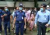 টিকা কেন্দ্র পরিদর্শনে সন্তোষ প্রকাশ ডিসি এসপির। টিকা কেন্দ্র পরিদর্শনে সন্তোষ প্রকাশ ডিসি এসপির।