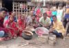 ডুমুরিয়ায় তরমুজ গুড় উৎপাদন করে তাক লাগিয়ে দিলেন কৃষক মৃত্যঞ্জয় মন্ডল